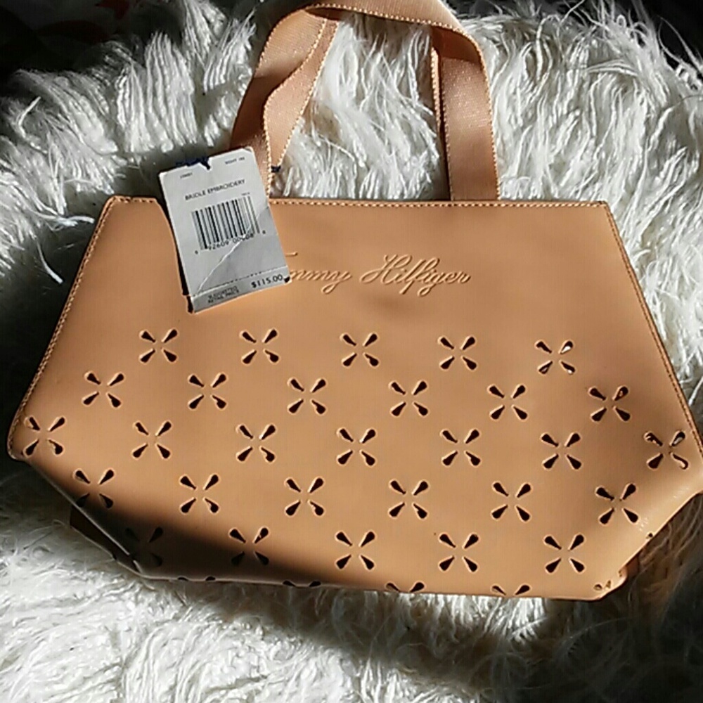 Tommy Hilfiger tan hand bag